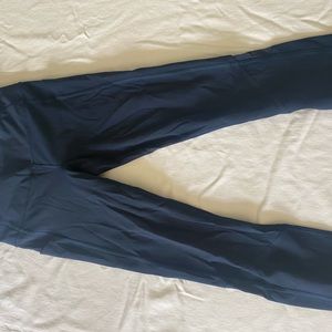 Lululemon true navy leggings